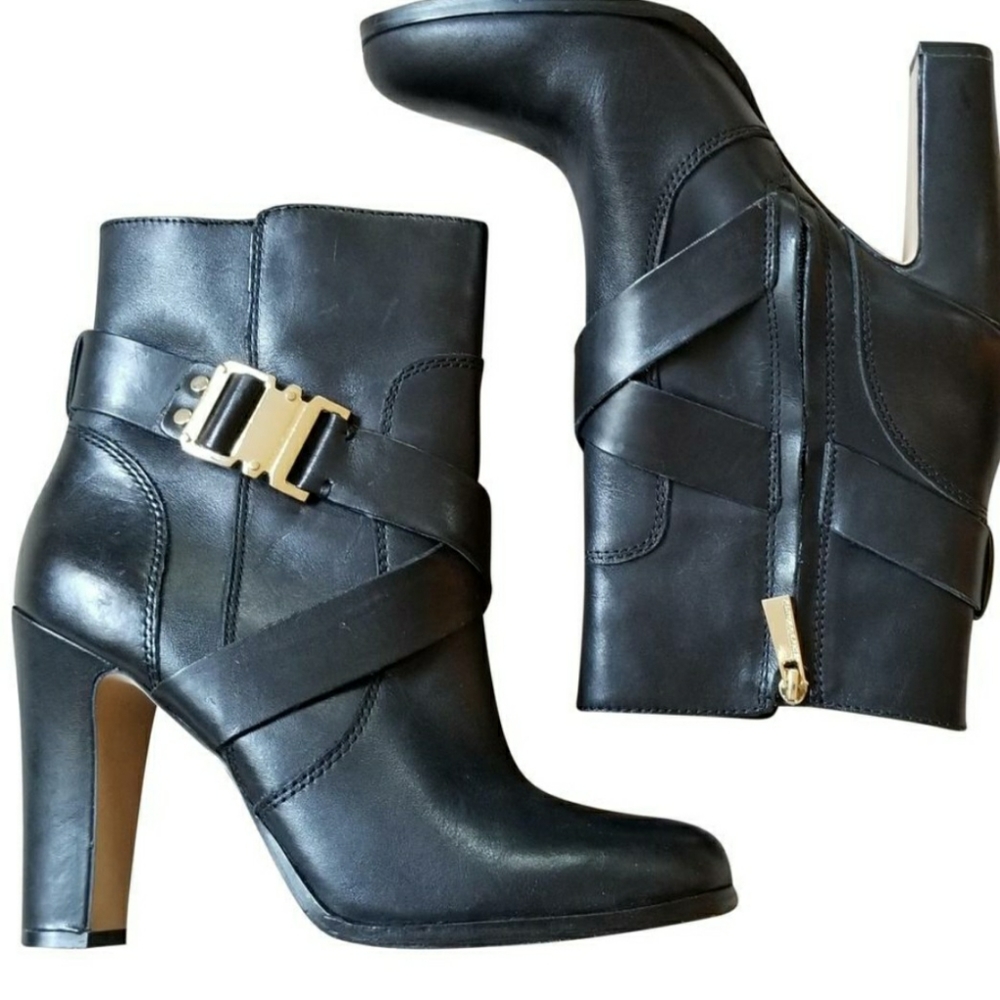 VINCE CAMUTO